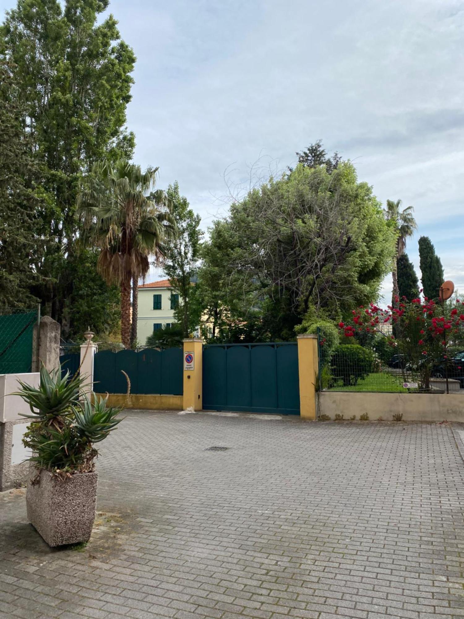 Villa Angelina Casa Limone Vallecrosia Exteriör bild